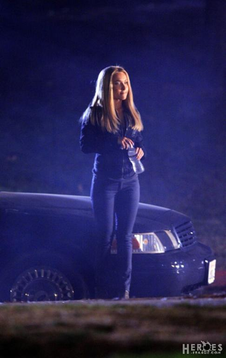 Illustration for article titled Who's In The Backseat Of Claire's Car In Heroes?